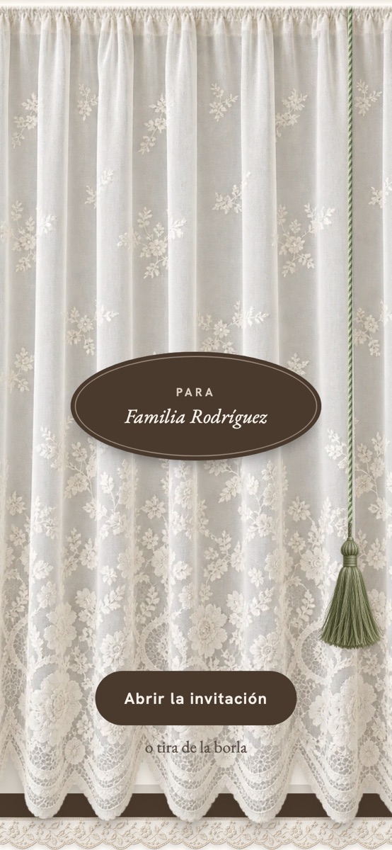 Diseño encaje: estor de encaje con una borla verde y el nombre de la familia en un óvalo
