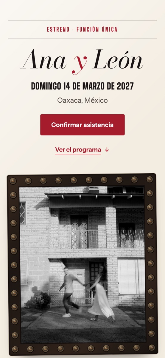 Diseño estreno: portada con foto en blanco y negro dentro de una marquesina de bombillas